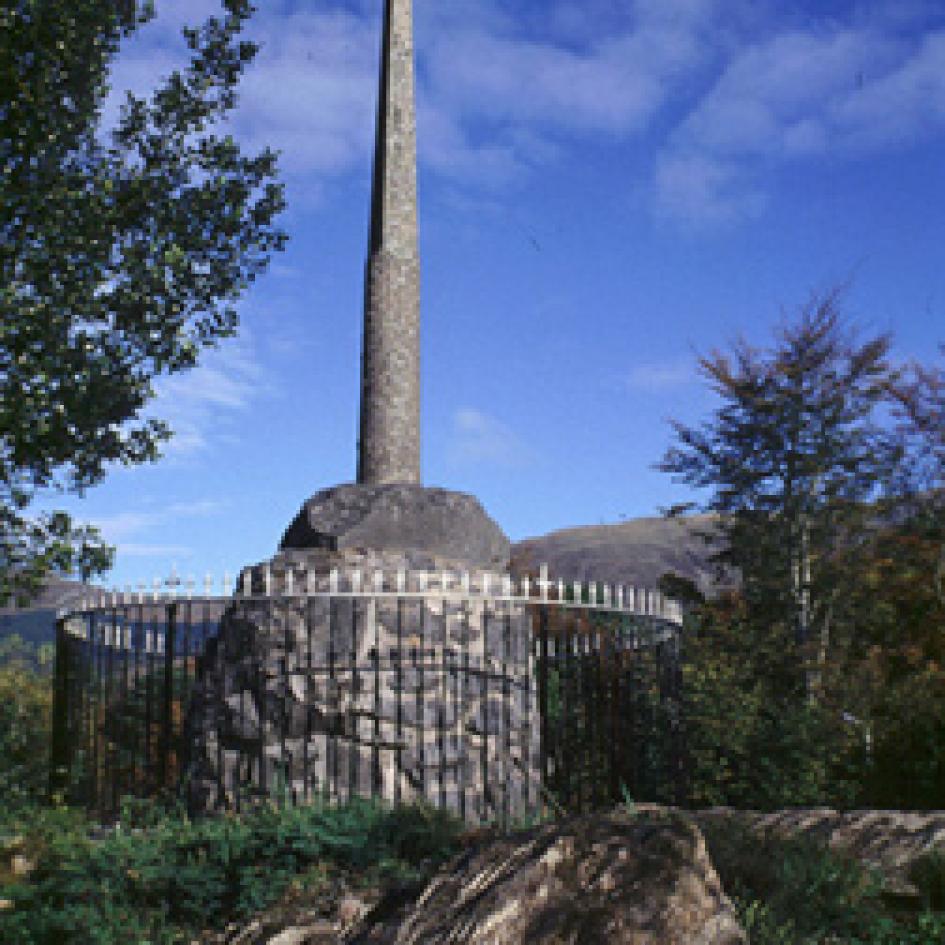 Glencoe-Monument-1.jpg