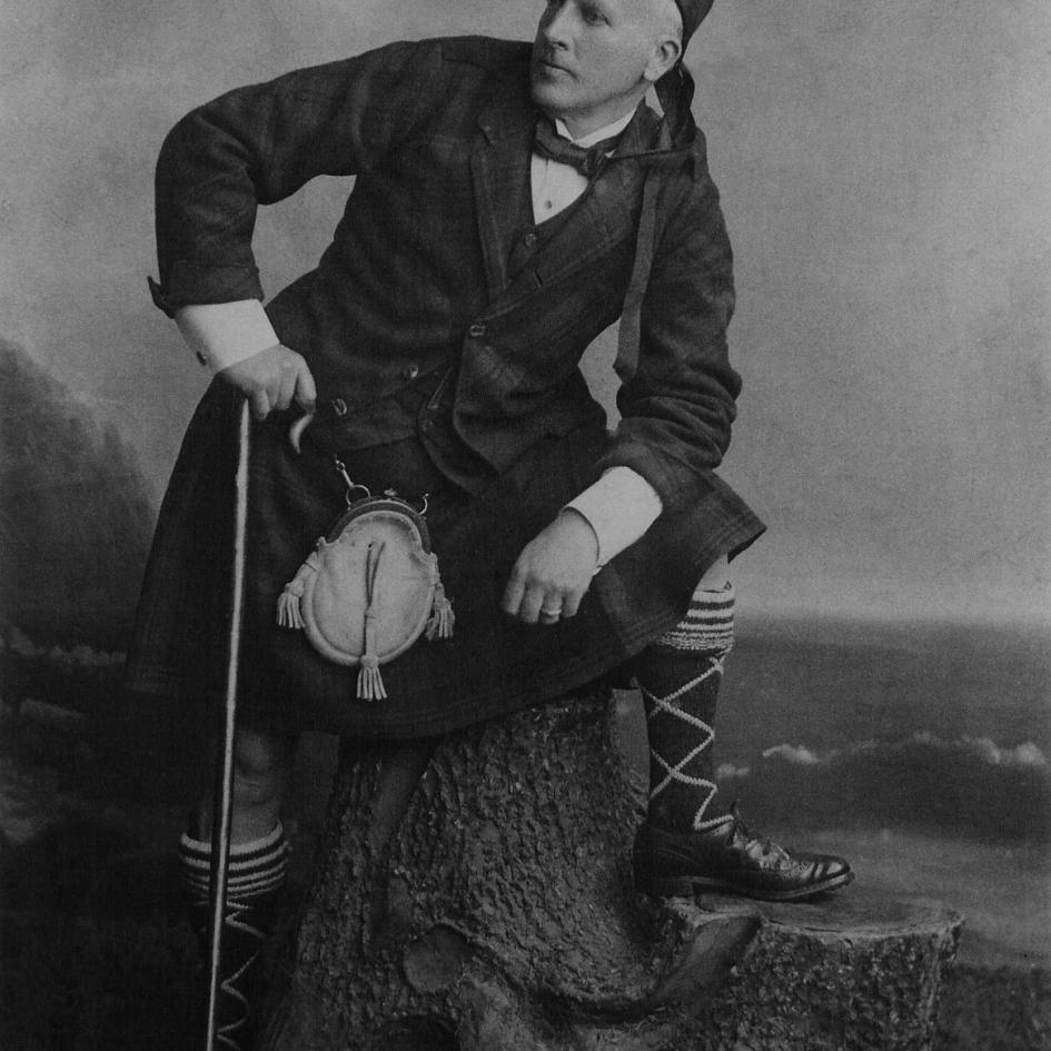 Niall Diarmid Campbell, 10th Duke of Argyll Kilted in Campbell Tartan